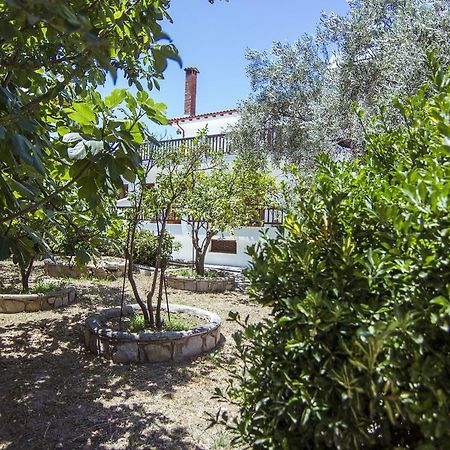 Naftilos Skiathos Exterior photo